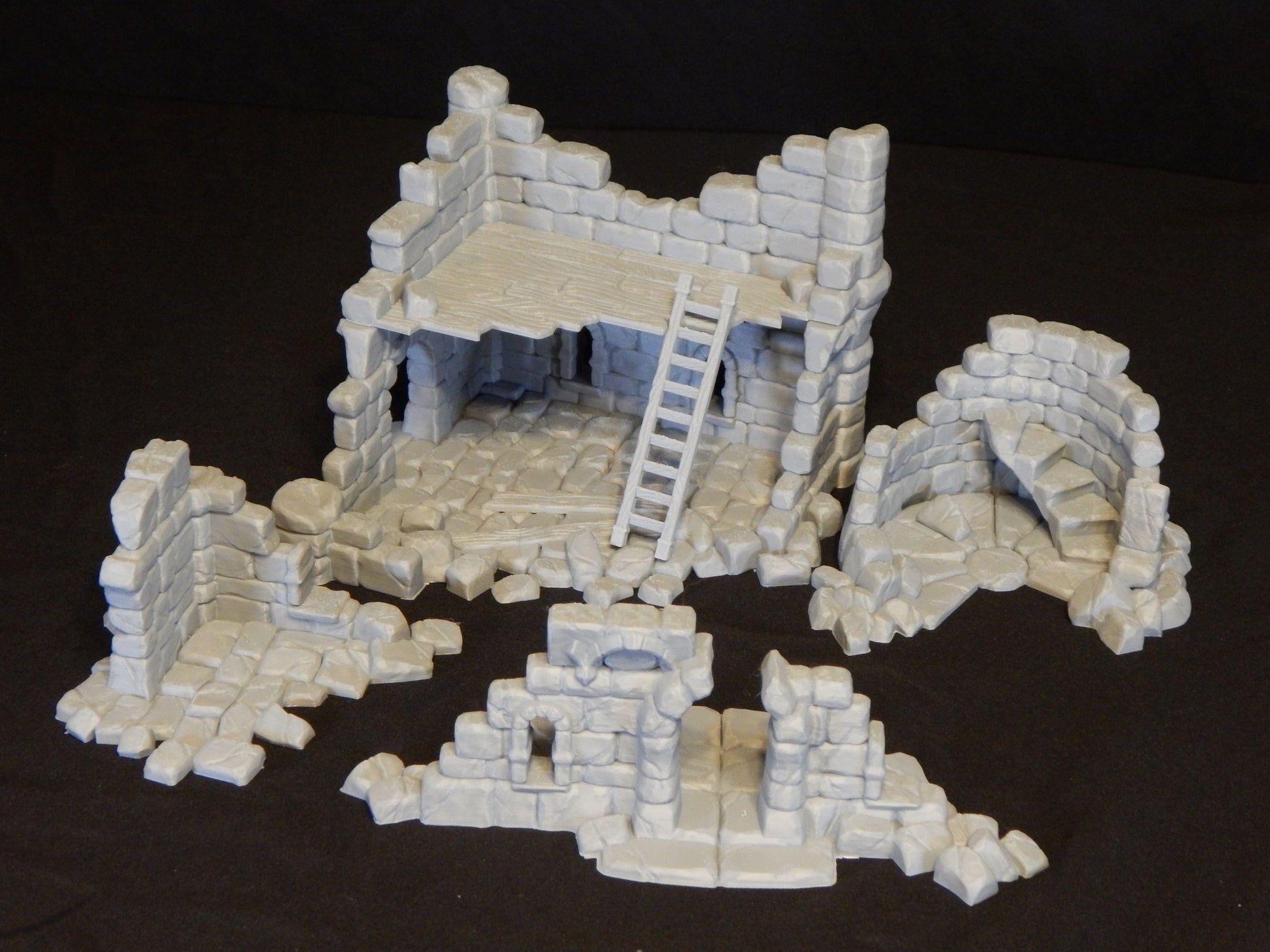 Ruined Town | Full Set | Tabletop Gaming & Diorama Scenery Terrain | 28mm to 32mm Scale | 3D Printed | Makers Anvil | Free Shipping